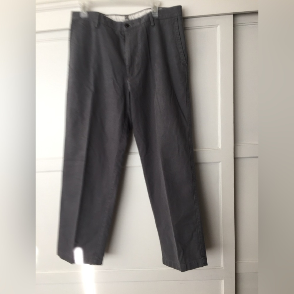 Men’s Dockers Pacific Field Khaki Collection Gray 100% Cotton Excellent 34 x 30 - Picture 2 of 4